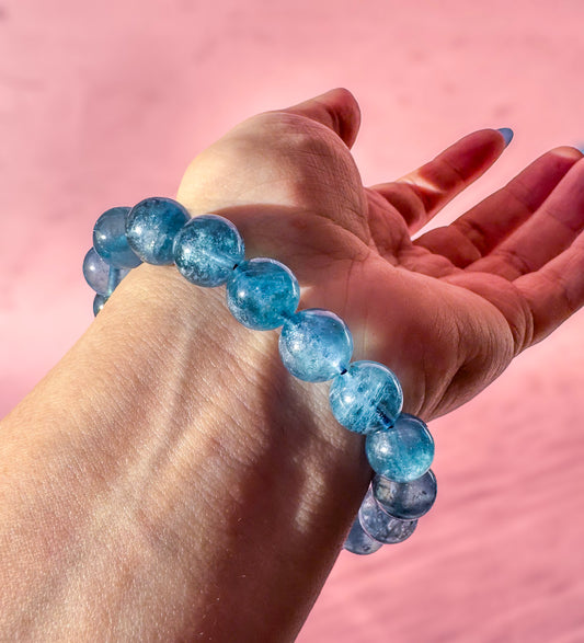 AAA Grade Aquamarine Bracelet for Confidence